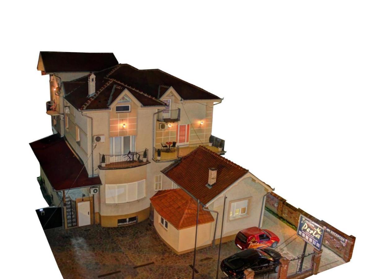 Hotel Perla Ldm Leskovac レスコヴァツ エクステリア 写真