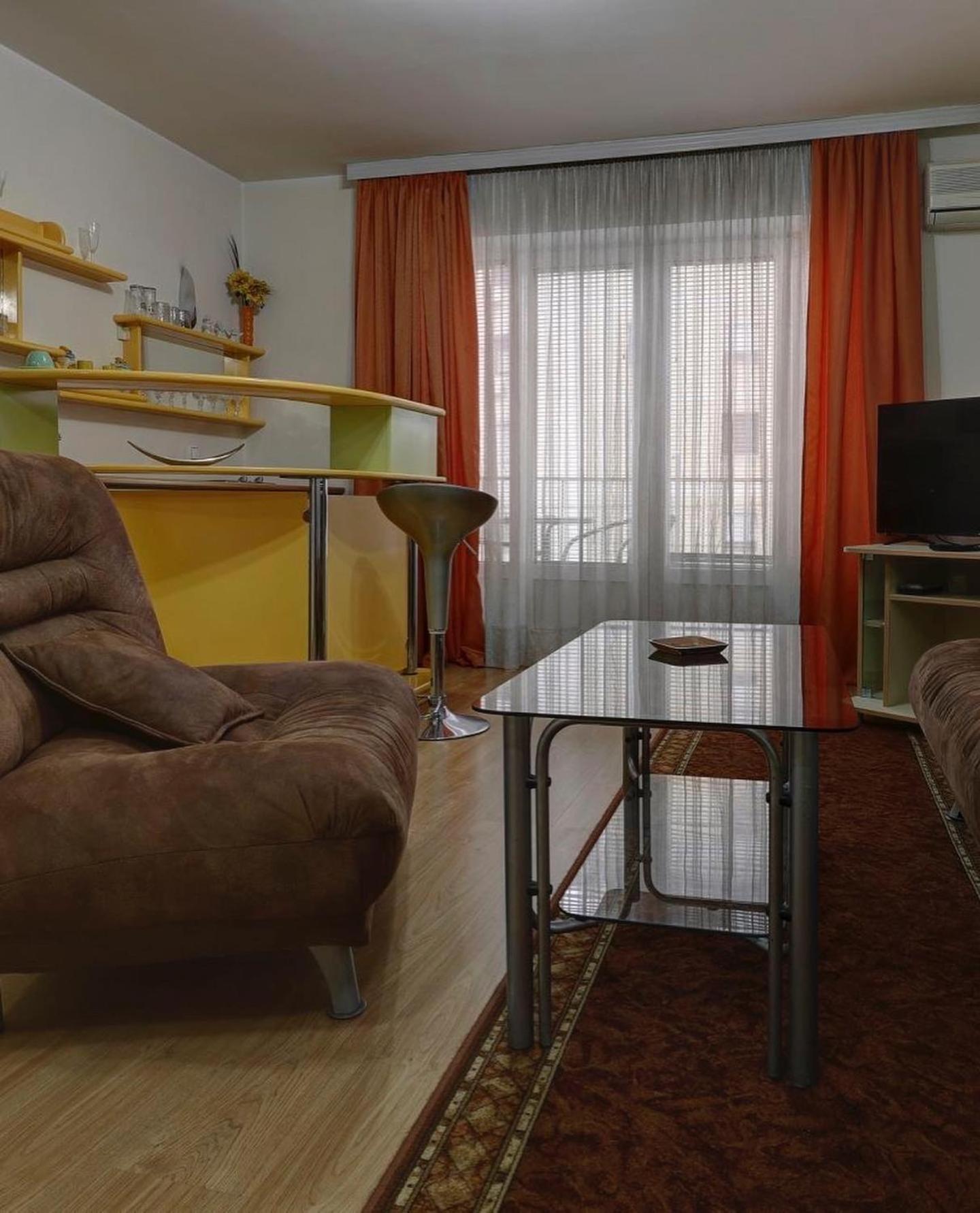 Hotel Perla Ldm Leskovac レスコヴァツ エクステリア 写真