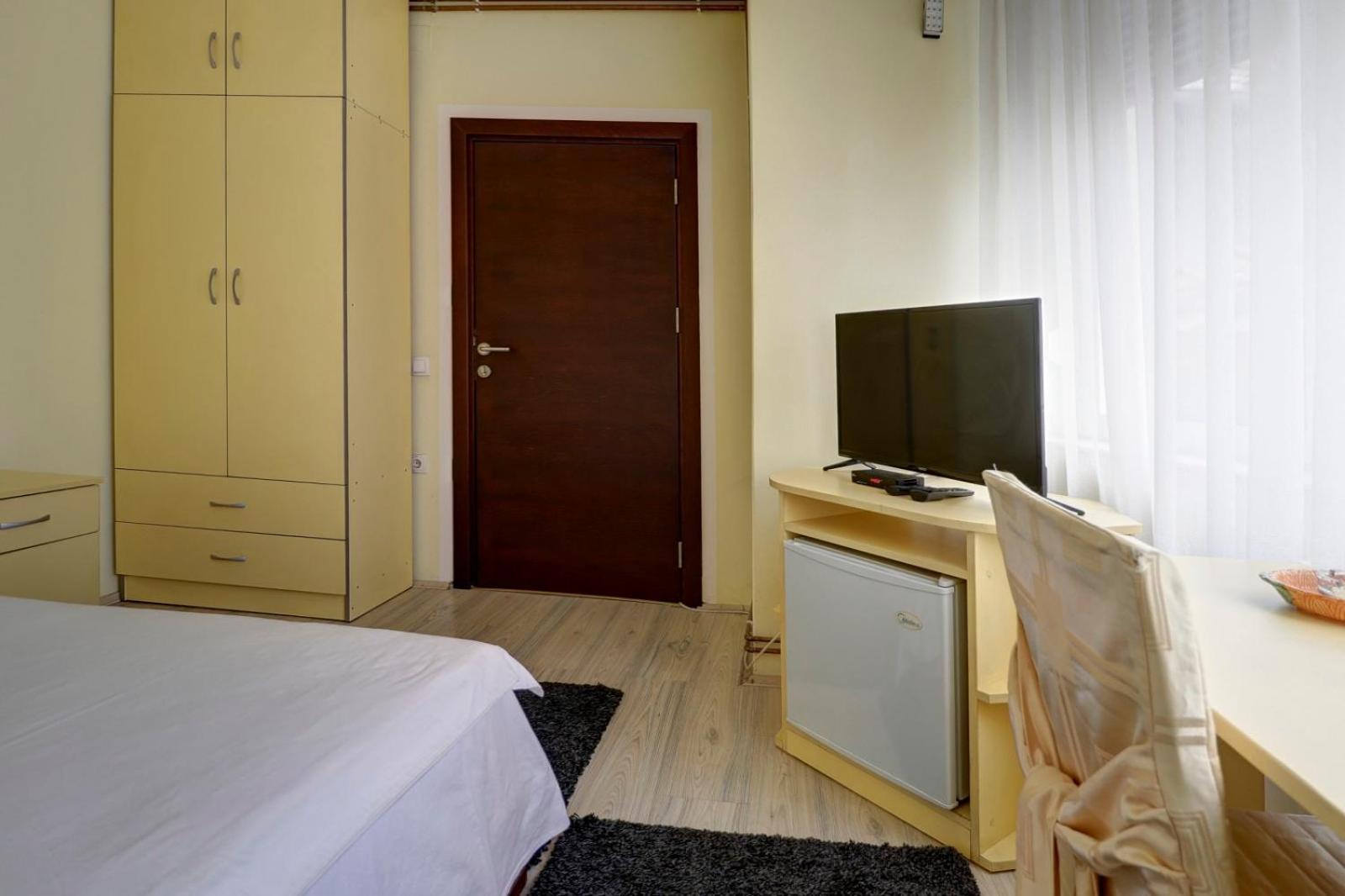 Hotel Perla Ldm Leskovac レスコヴァツ エクステリア 写真